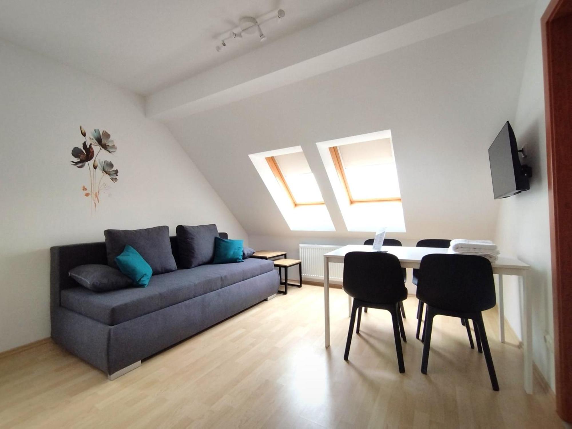 Ferienzimmer Reinisch In Tattendorf Exterior photo